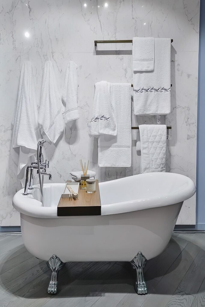 bathroom, bath, bathtub-4805846.jpg